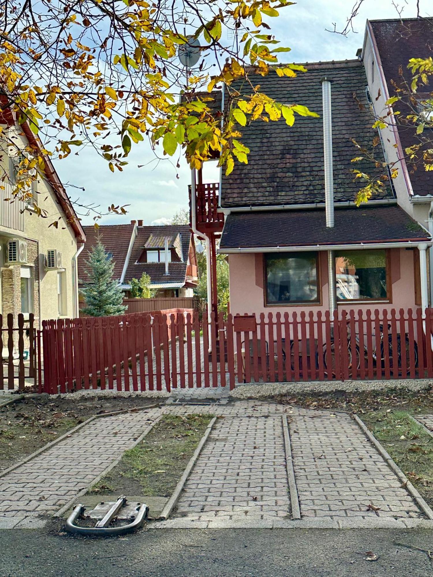 Andrea Apartman Bük Exteriör bild