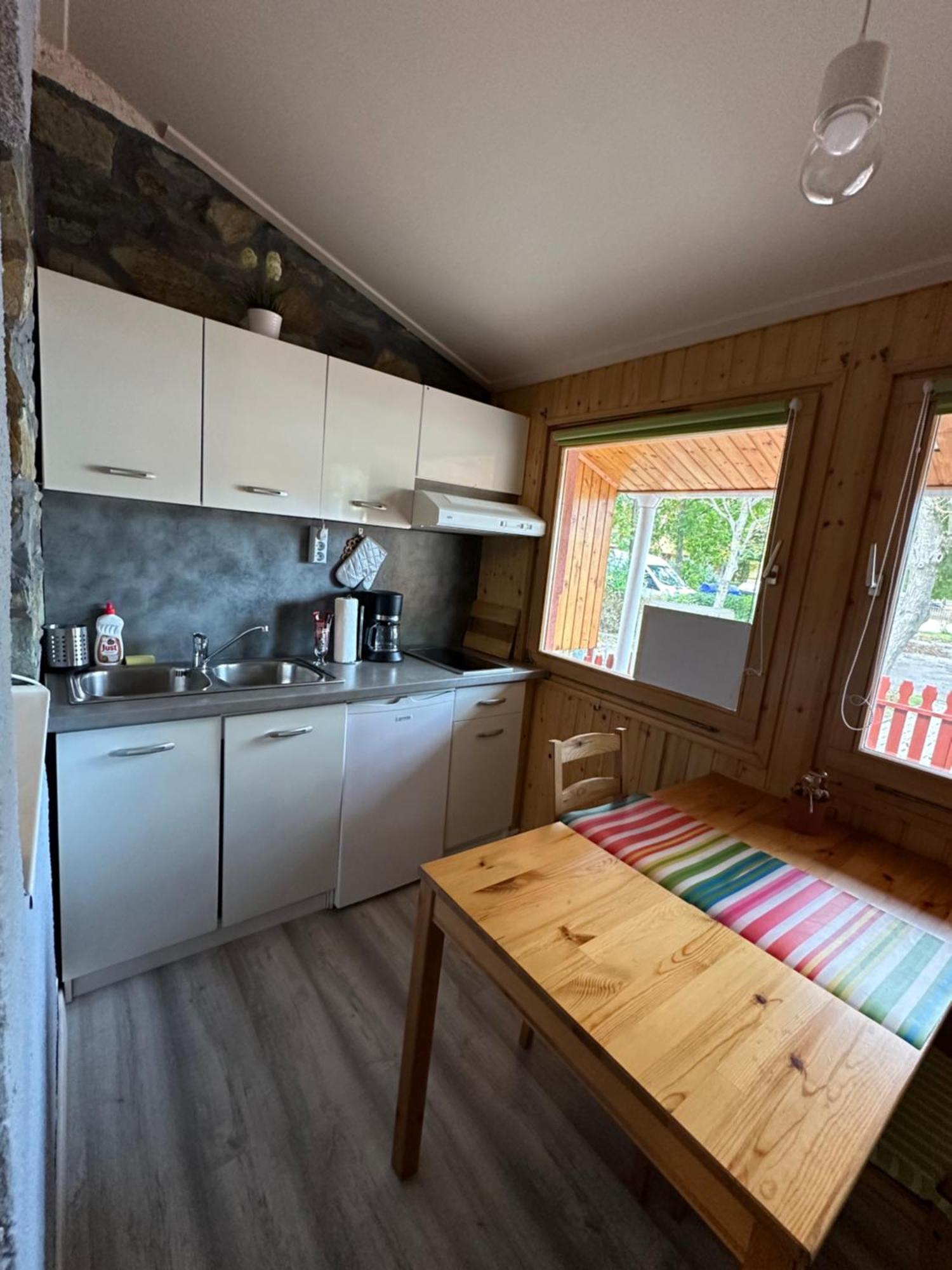Andrea Apartman Bük Exteriör bild